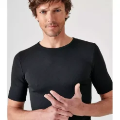 DamartTee-shirt manches courtes en mailles noir