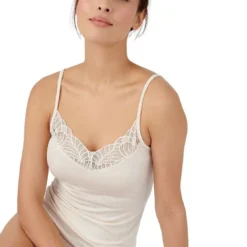 DamartT-shirt caraco dentelle - Sable
