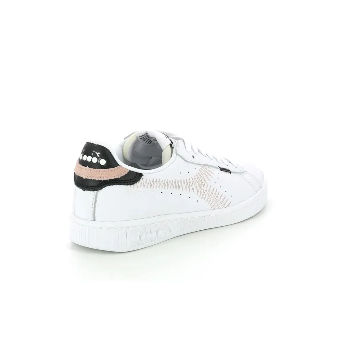 DiadoraBaskets Femme GAME L L ZIGZAG Blanc/Pêche en cuir
