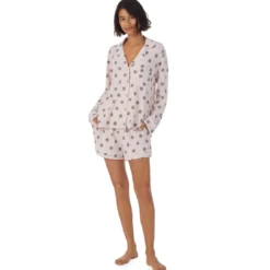 DKNYPyjama avec un short et haut manches longues noir