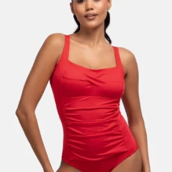 Dorina MaillotsMaillot de bain gainant rouge - Fiji eco