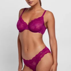 DorinaSlip fuchsia rose- ORIGINS-LACE