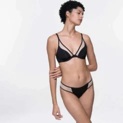 DorinaSoutien-gorge plongeant armatures - Dorina Noir- NEVE