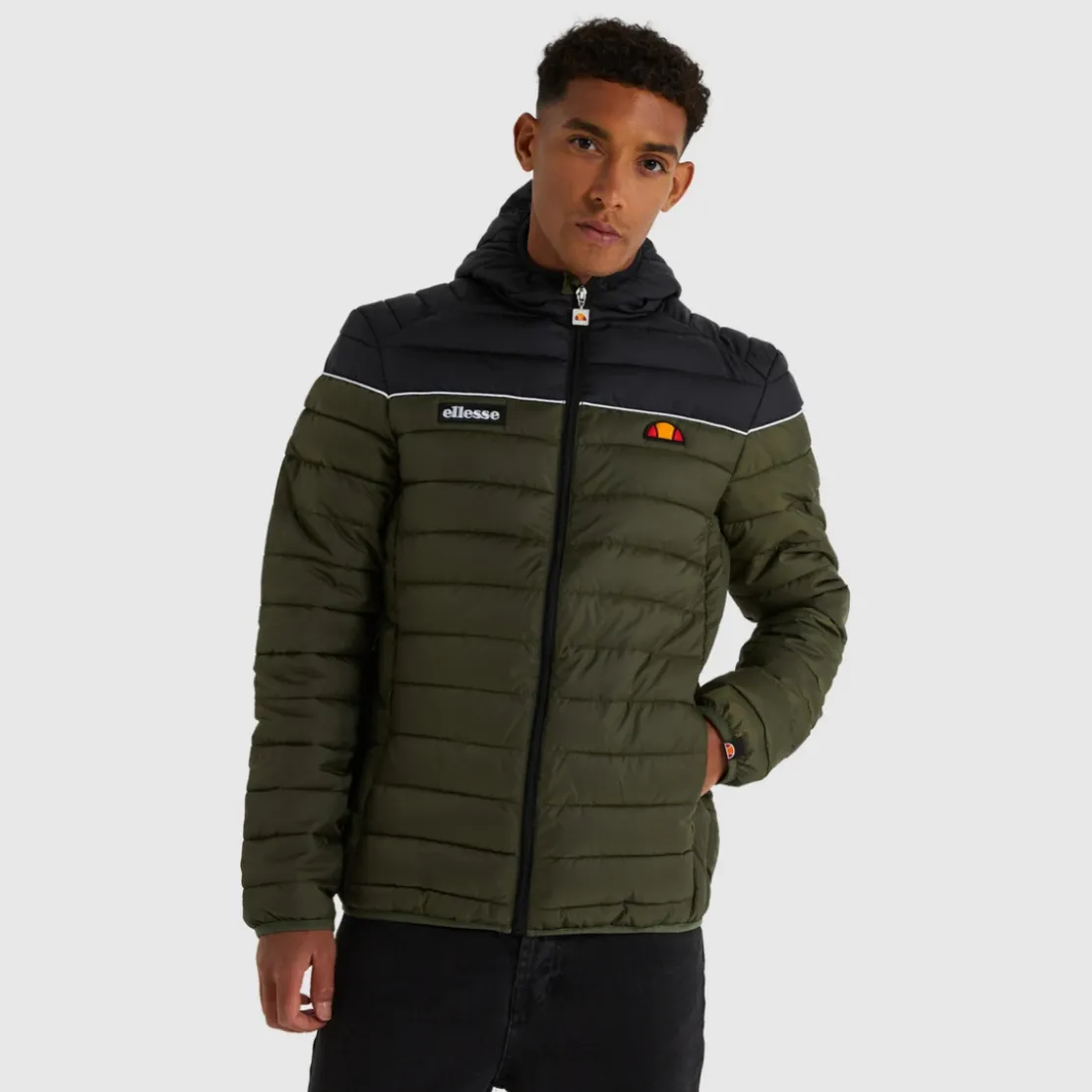 Ellesse VêtementsDoudoune LOMBARDY 2 noir et kaki