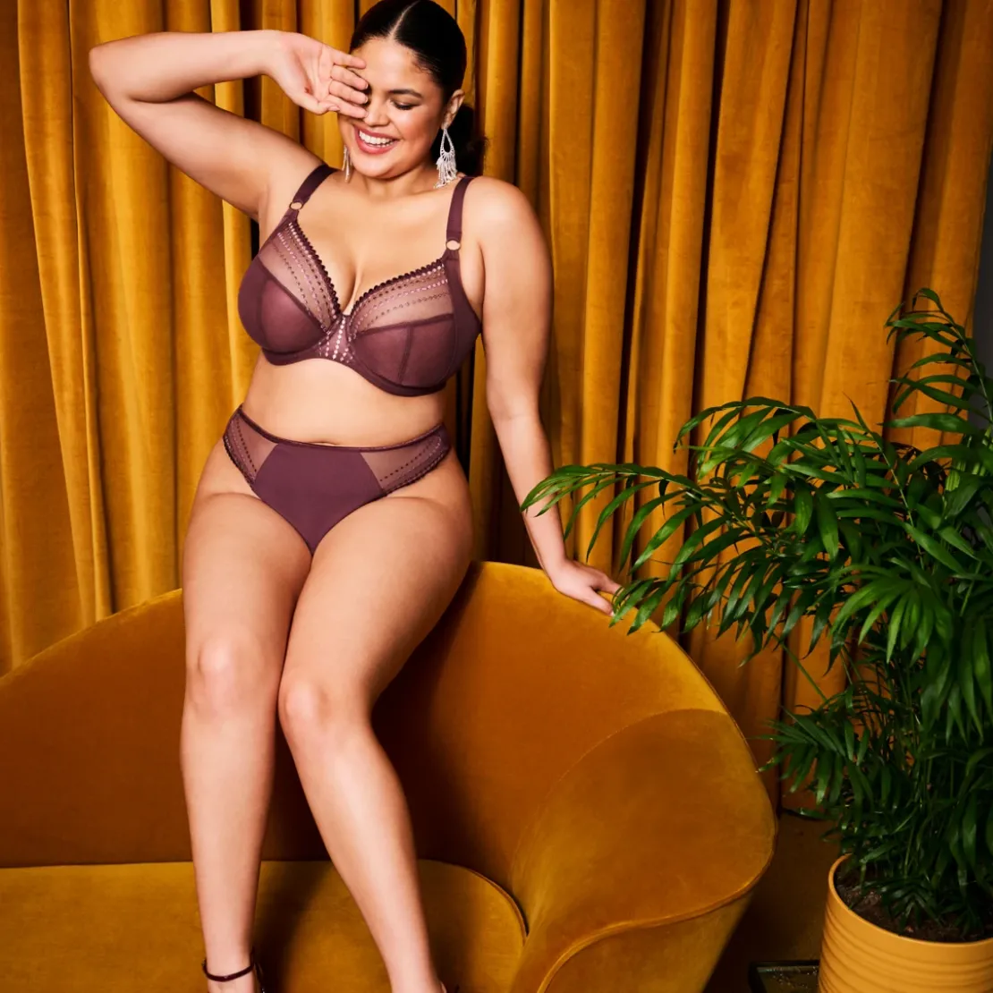 ElomiMATILDA THONG violet- MATILDA THONG
