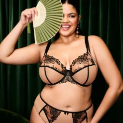 ElomiSoutien-Gorge Plongeant beige- TEAGAN