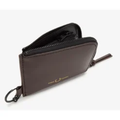 Fred PerryPorte Clés en cuir mat marron