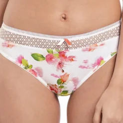 FreyaString blanc- Rose Tapestry