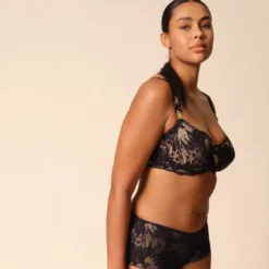 Gossard Shorty black- Lace soiree