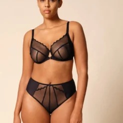 GossardSoutien-gorge à bonnets couvrants noir- Obsession