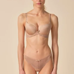 GossardSoutien-gorge moulé - Nude- Superboost lace