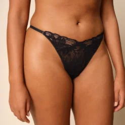 Gossard String - Noir- lace soiree