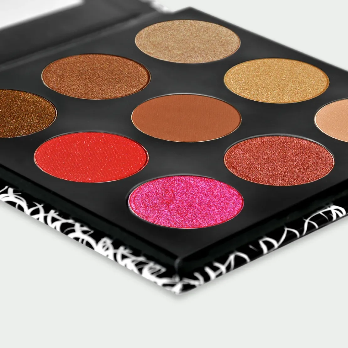 Hapsatou SyPalette Transformiste « Casablanca »0.04ozx9