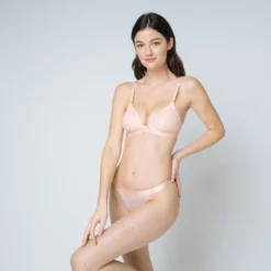 IconicSoutien gorge triangle dentelle Iconic chair