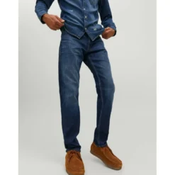 Jack & JonesJean coupe confort Tapered Fit Bleu en coton Van