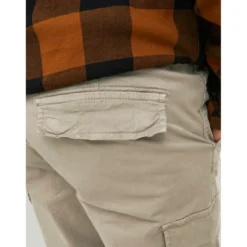 Jack & JonesPantalon cargo Carrot Fit Gris beige en coton