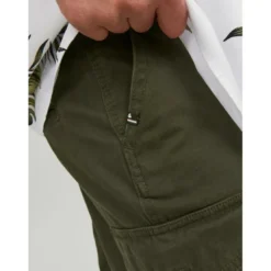 Jack & JonesShort cargo Cargo Fit Vert foncé en coton Neal