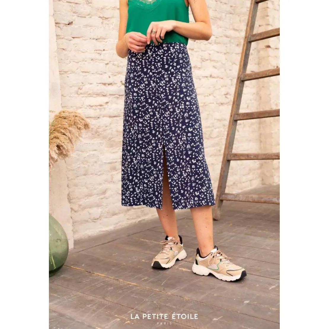 La Petite EtoileJupe Midi Dimora bleu marine en viscose
