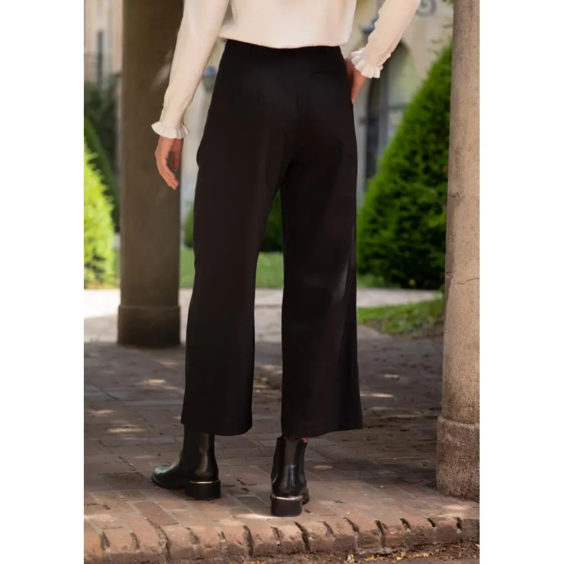La Petite EtoilePantalon Large Noir MIRAZIO