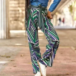 La Petite EtoilePantalon PRISCO raye bleu en viscose