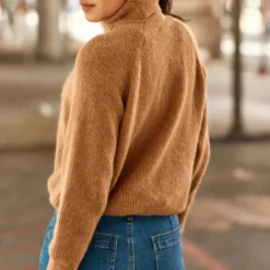 La Petite EtoilePull MONA camel