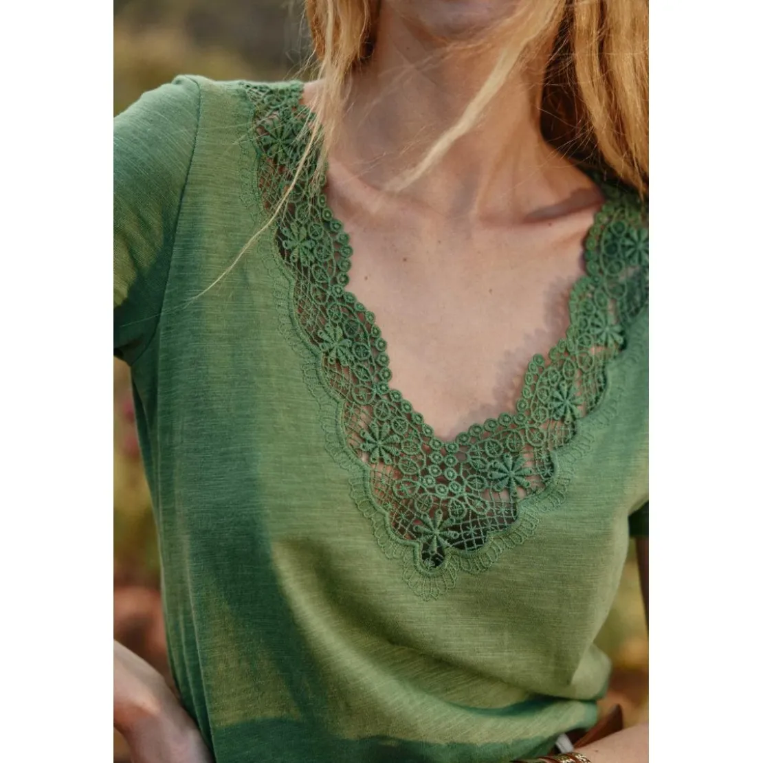 La Petite EtoileT-Shirt TALSMO - Kaki en coton