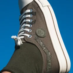 Les Petites BombesBaskets INDIRA kaki foncé