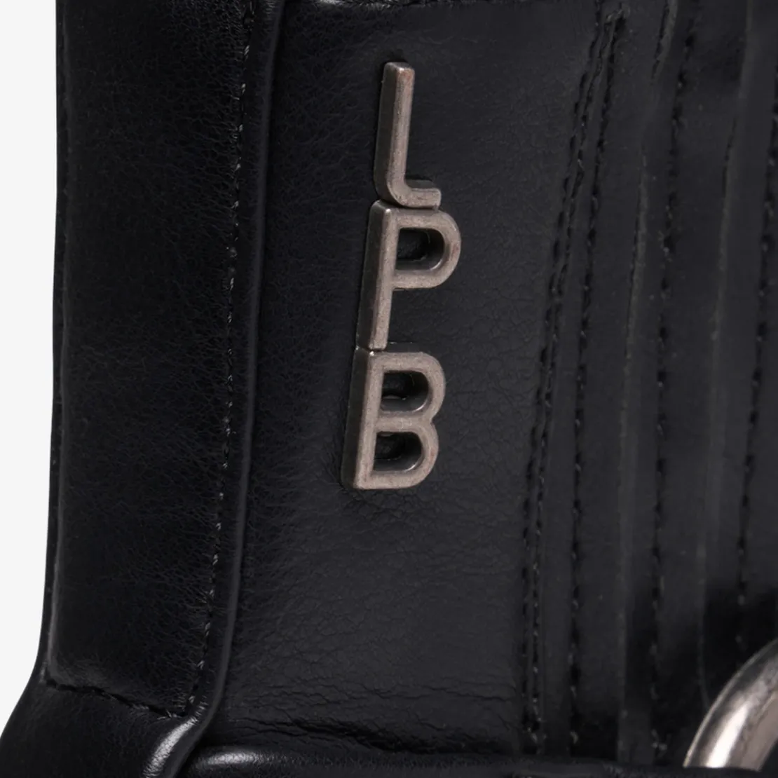 Les Petites BombesBottines Chelsea noires