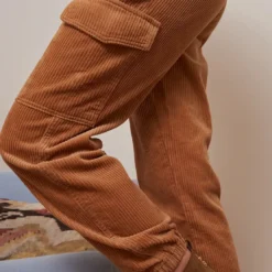 Les Petites BombesPantalon cargo en velourscappuccino