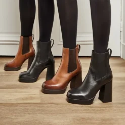 Les Tropéziennes par M.BelarbiBoots camel VANILLA en cuir