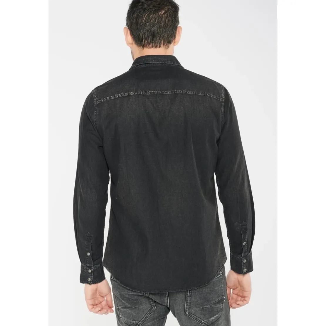 Le Temps des CerisesChemise Juanito en jeans noir délavé