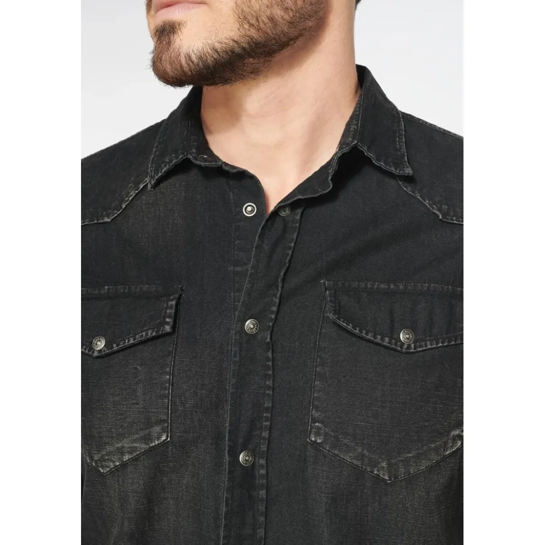 Le Temps des CerisesChemise Juanito en jeans noir délavé