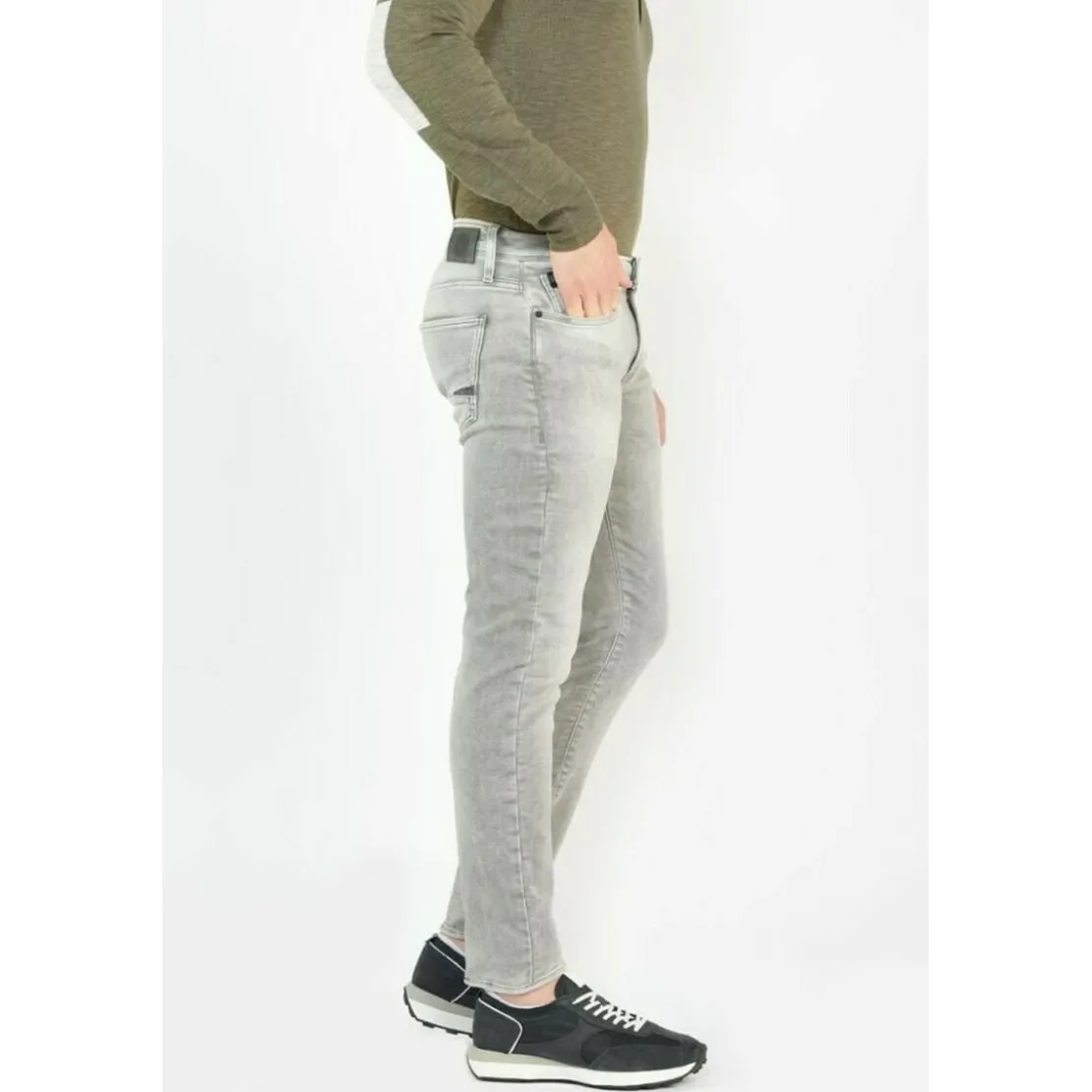 Le Temps des CerisesJeans ajusté BLUE JOGG 700/11, longueur 34 gris en coton