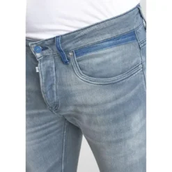 Le Temps des CerisesJeans ajusté stretch 700/11, longueur 34 bleu Zeke en coton
