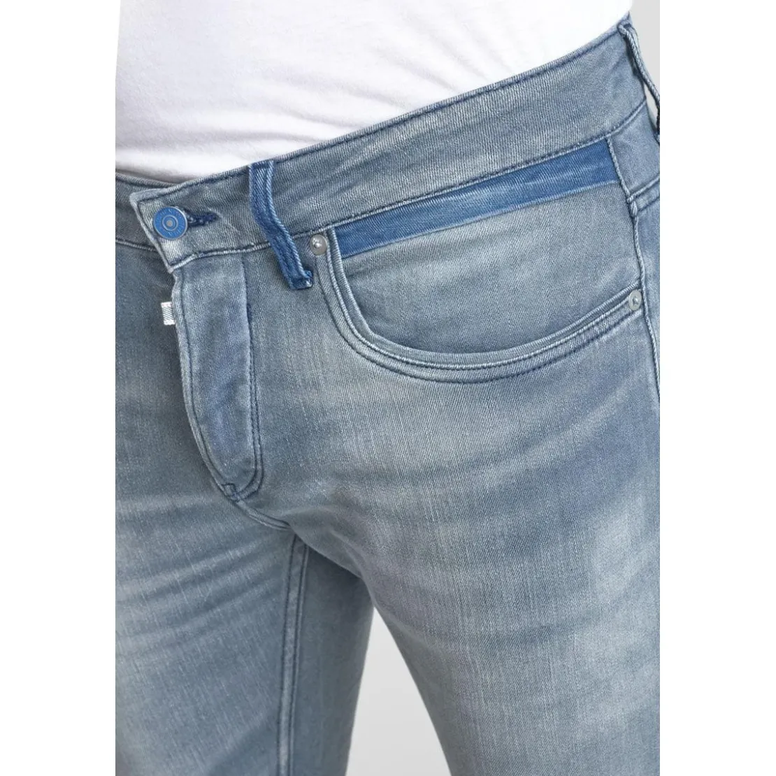 Le Temps des CerisesJeans ajusté stretch 700/11, longueur 34 bleu Zeke en coton