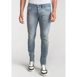 Le Temps des CerisesJeans ajusté stretch 700/11, longueur 34 bleu Zeke en coton
