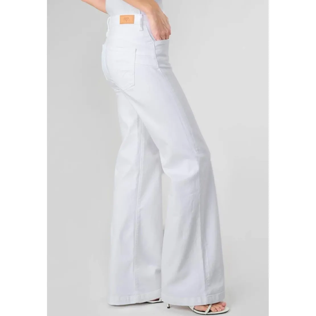 Le Temps des CerisesJeans flare, très évasé PULP high flare, longueur 34 blanc en coton