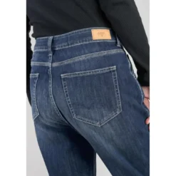 Le Temps des CerisesJeans loose, large 400/60 girlfriend, longueur 34 bleu en coton Ruth
