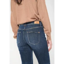 Le Temps des CerisesJeans mom 400/18, 7/8ème bleu en coton Dee