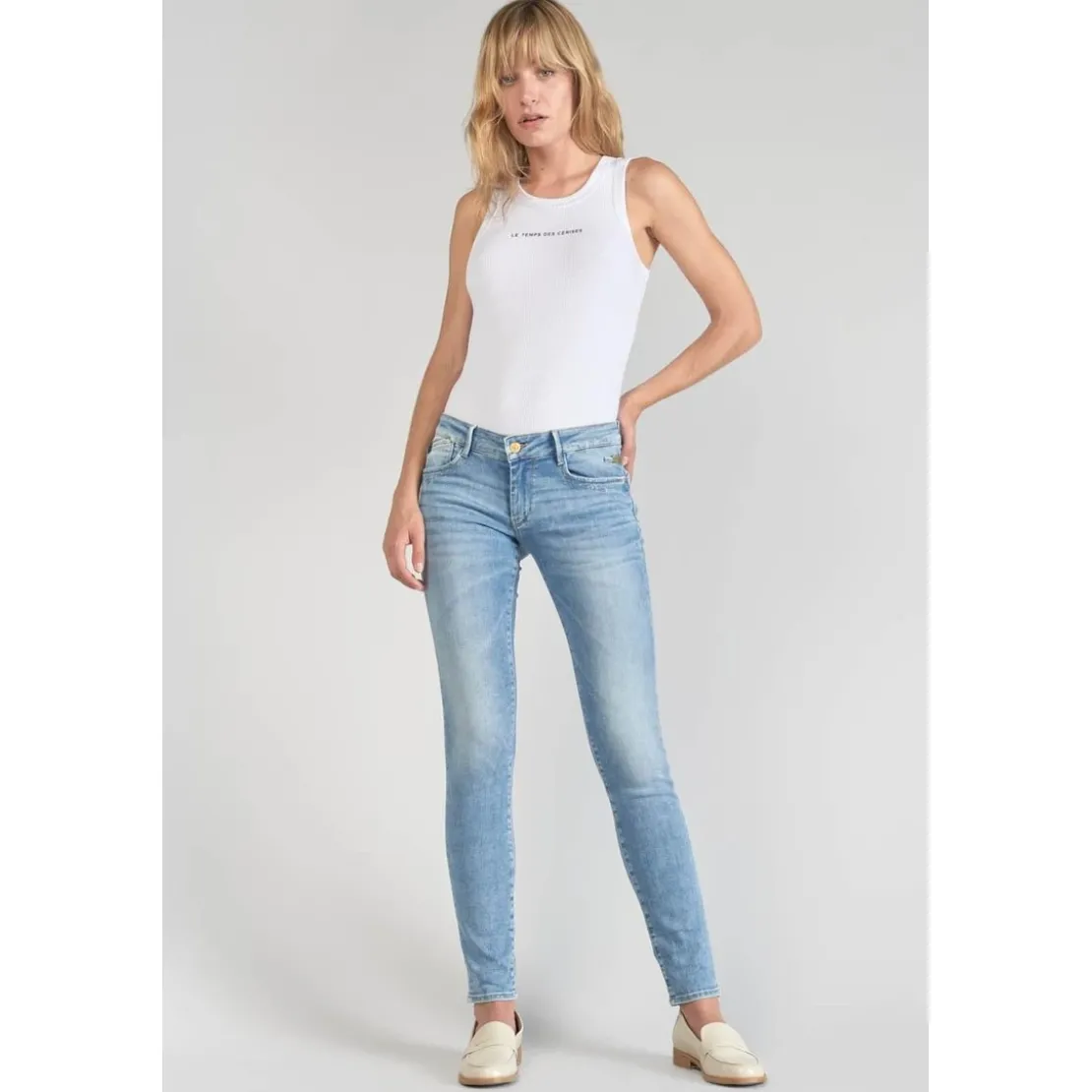 Le Temps des CerisesJeans push-up slim PULP, longueur 34 bleu en coton Clara