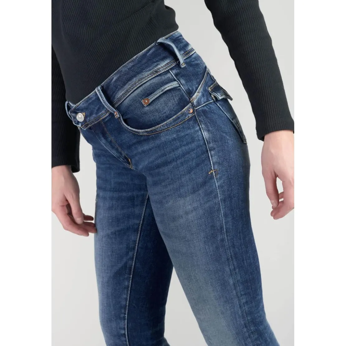 Le Temps des CerisesJeans push-up droit PULP bleu en coton
