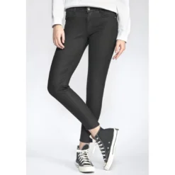 Le Temps des CerisesJeans push-up slim taille haute PULP, 7/8ème noir en coton Wren