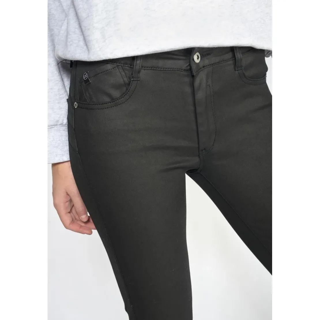 Le Temps des CerisesJeans push-up slim taille haute PULP, 7/8ème noir en coton Wren