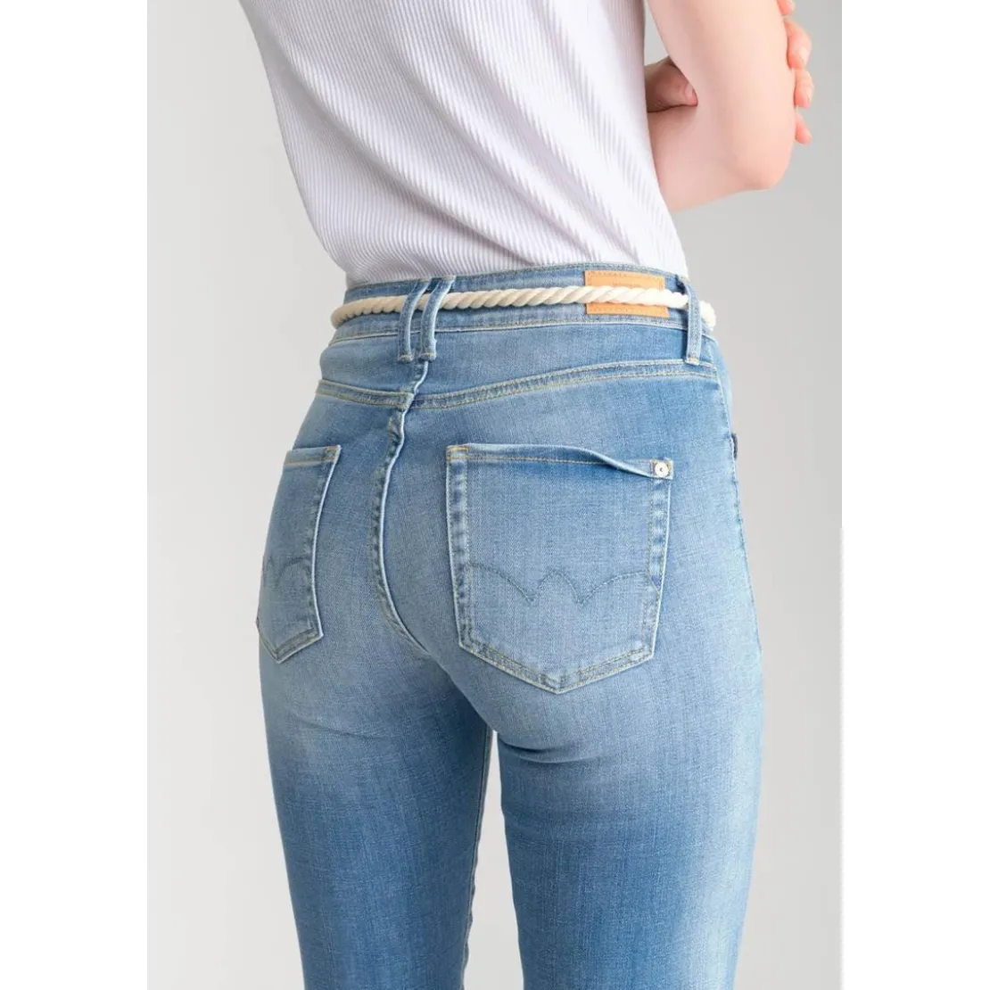 Le Temps des CerisesJeans regular, droit pricilia, 7/8ème bleu Fleur