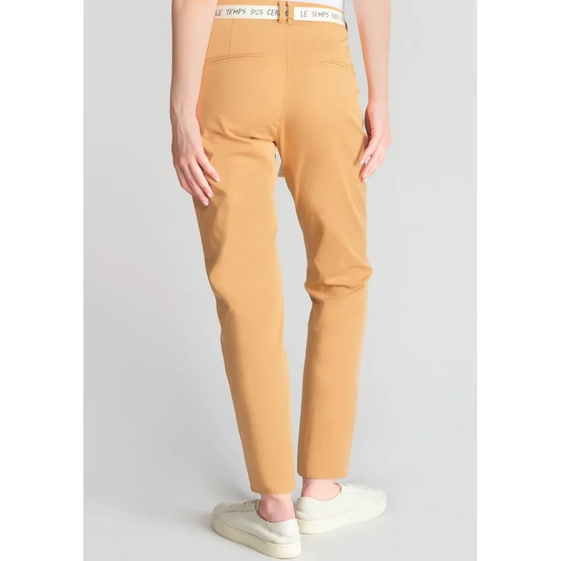 Le Temps des CerisesPantalon chino ARLO camel Vox en coton
