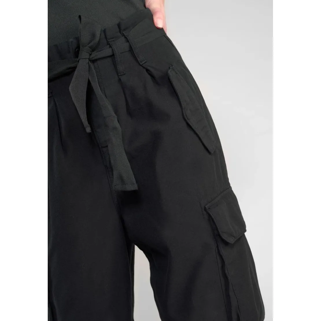 Le Temps des CerisesPantalon loose, large AMBROISE noir Mia en coton