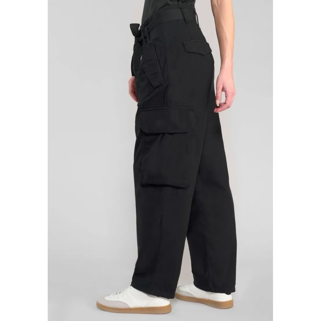 Le Temps des CerisesPantalon loose, large AMBROISE noir Mia en coton