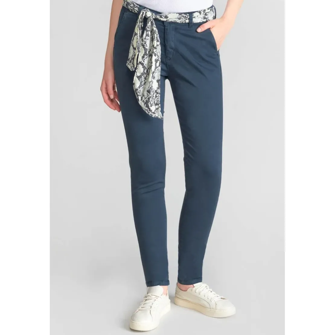 Le Temps des CerisesPantalon chino DYLI 5 bleu