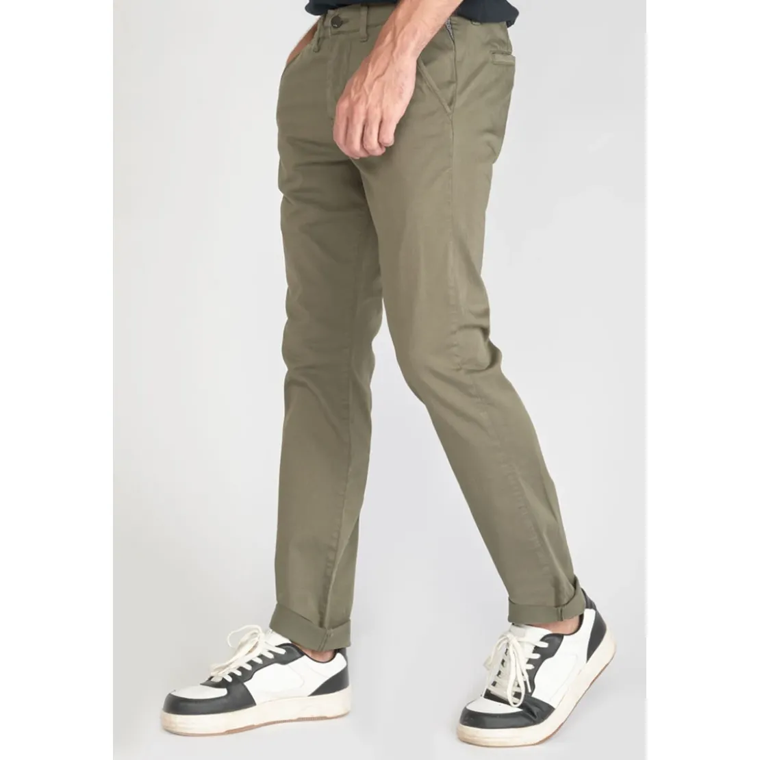 Le Temps des CerisesPantalon chino slim Jas kaki vert en coton