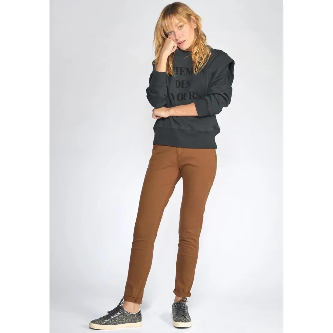 Le Temps des CerisesPantalon dyli caramel marron en coton